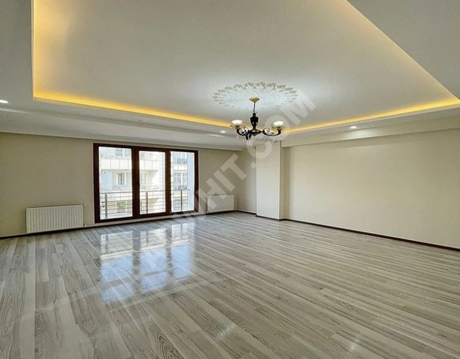 New apartment for sale 2+1 near the metrobus offered by EGE 35 Real Estate