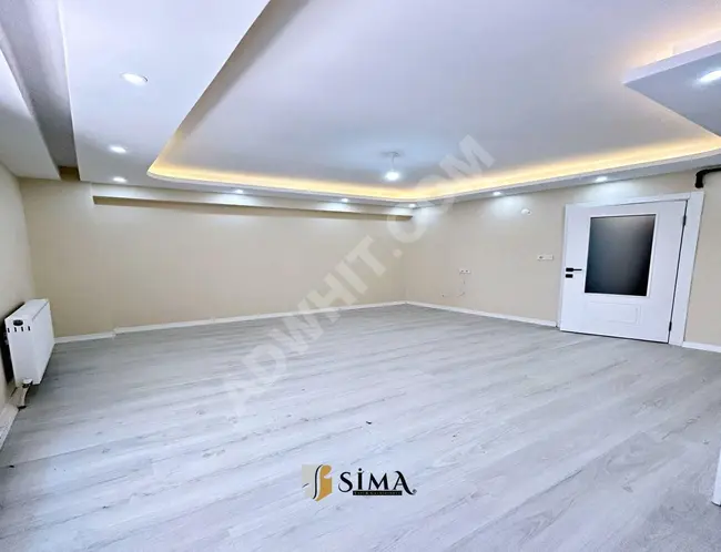 2+1 apartment with decor close to the metro bus in a new building by Sima Yapi