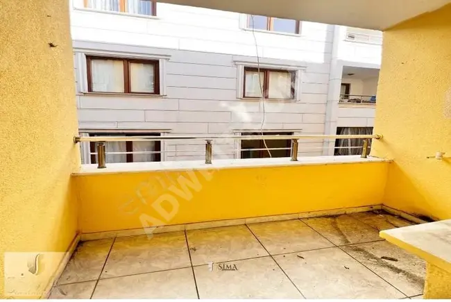 2+1 apartment on the third floor at the price of a ground floor in excellent condition from Sima Yapi!!!