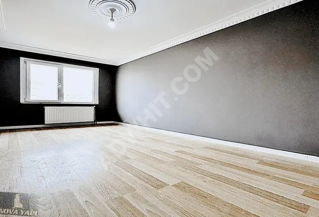 Urgent sale: duplex apartment 4+2 in BEYLİKDÜZÜ, ADNAN KAHVECİ neighborhood