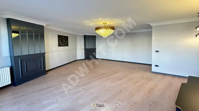 Apartment for sale 2+1, middle floor in BEYLİKDÜZÜ on the main street