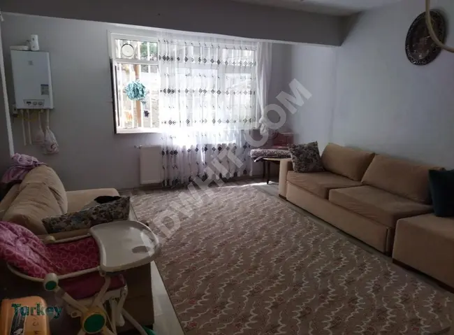 BAKIRKÖY OSMANİYE'DE BAHCE. KATI ACİL SATILIK 1+1 DAİRE 60M²