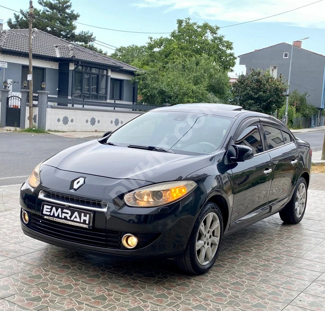 2012 Renault Fluence, Prestige package, with panoramic roof