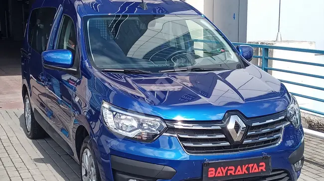 2023 EXPRESS 1.5 BLUEDCİ TOUCH 95 HP KAZASIZ BOYASIZ