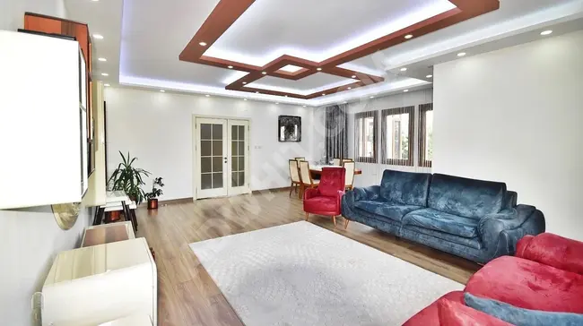 Atlas'tan, Basın Sitesi Bahçeli Nizamda, 3+1, 175m2, 3.Kat, Lüx