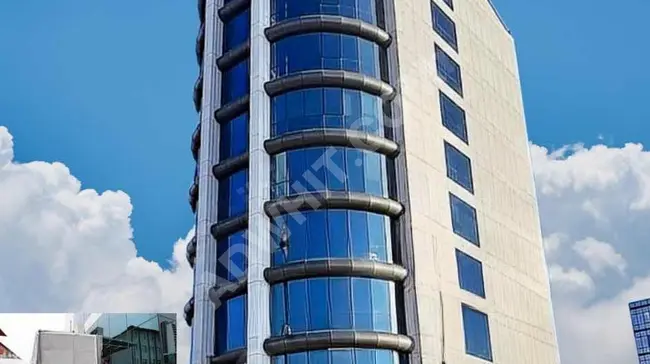 Kiralık Cadde Plaza 'da 3000 m2 Depo 400 m2 ofis katı