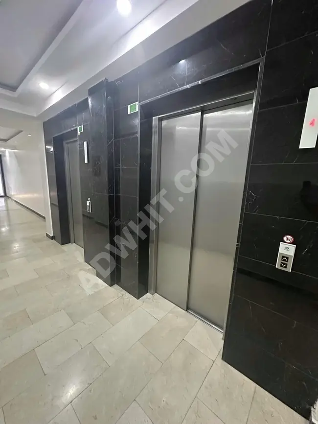 Apartment for sale 3+1 in a new building with a parking lot in Avcilar Center