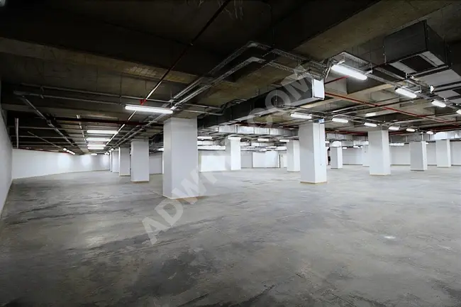 For rent: warehouse with an area of 4268 square meters in A Sınıfı Plaza