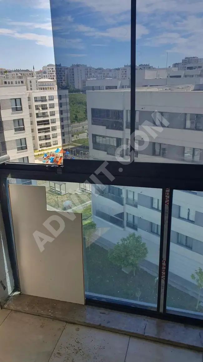 Apartment for sale 4+1 with an area of 153m² in Başakşehir Kayaşehş