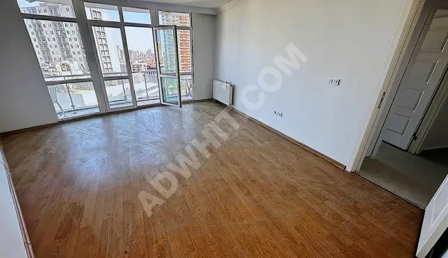 Empty apartment for rent 2+1, painted with a balcony overlooking the city in the Fİ TOWERS complex