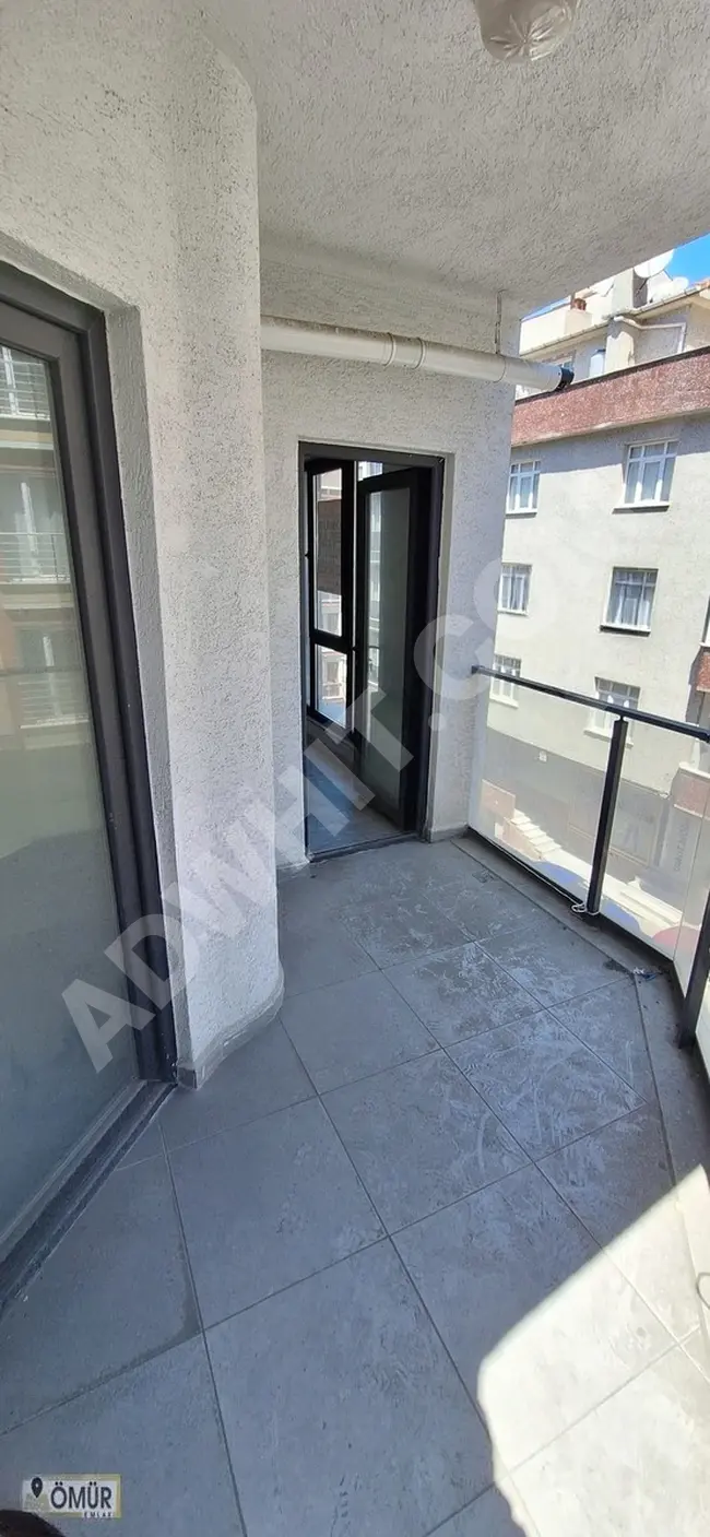 A new 2+1 apartment, 100m², corner location on Mahmoud Bey Street next to Diva Restaurant