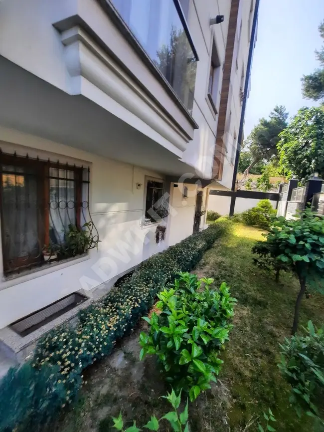 Apartment for sale 2+1 ground floor in a residential complex Bakirkoy Kartaltepe