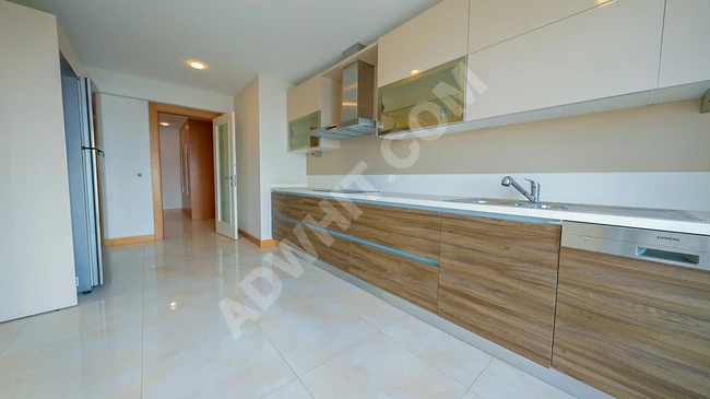 Luxury apartment 3+1 with sea view / Küçükçekmece