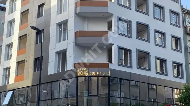 New 5 + 2 duplex apartment on the Bahcelievler Deryolu seaside road