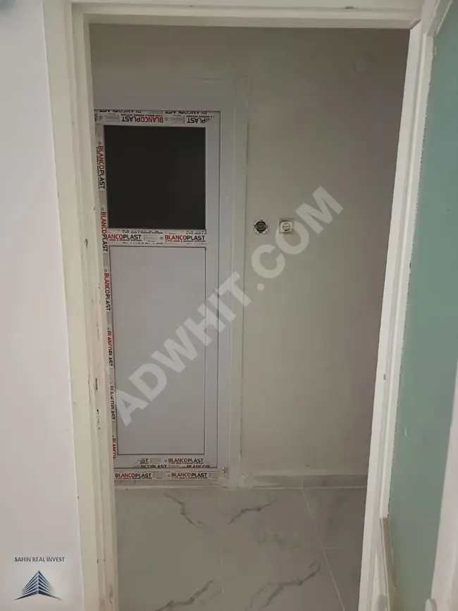 Apartment for sale, garden floor 2+1 in ÜSKÜDAR district