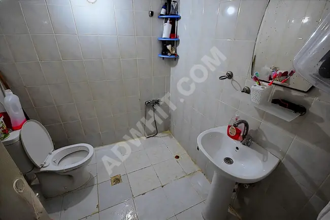 Spacious apartment for sale 2+1 with elevator and balcony in SEFAKÖY TEVFİKBEY neighborhood