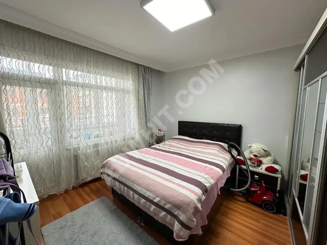 An apartment in Kemal Pasha, 2+1, with an area of 85 square meters, on the third floor, suitable for loans, close to the mosque from HAS SEBA EMLAK