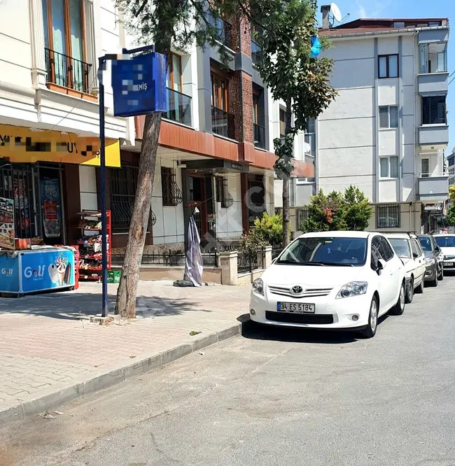 Commercial space for sale in a new building with an area of 20 square meters in the Küçükçekmece district