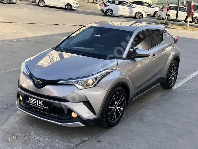 BOYASIZ 2017 MODEL TOYOTA C-HR 1.8 HYBRID DIAMOND e-CVT SAFETY