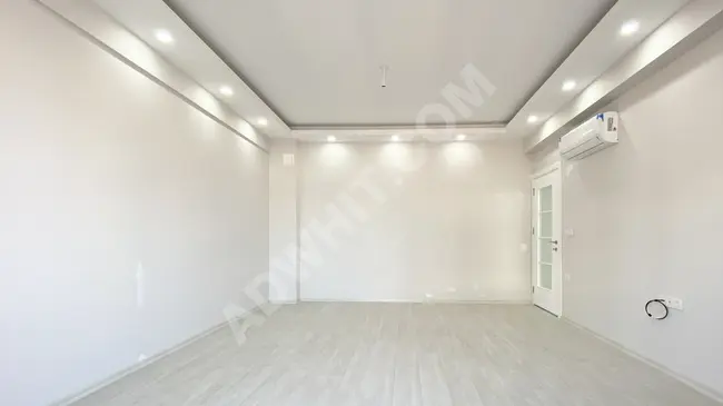 Atlas'tan, Sıfır, 3+1, 130m2, 8.Kat, E.Banyolu, K.Otoparklı, Lüx