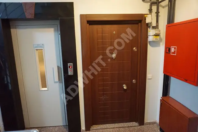 Apartment for sale 2+1, second floor with elevator, overlooking the main street Cumhuriyet