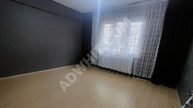 SATILIK ANA CADDE ÜSTÜ 1.KAT DİŞÇİ,AV,MUHASEBE İÇİN DAİRE 70 M2.