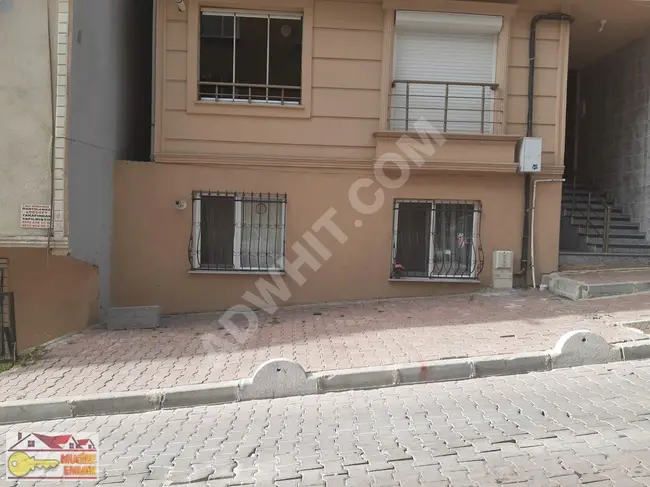 2+1 apartment for sale on the garden floor in the second building for 2,750,000 Turkish Liras, on Mustafa Kemal Pasa Street