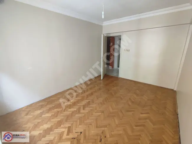 KAPALI OTOPARKLI SİTE İÇİNDE 2+1..3.KAT 110 M2 KÖŞE BAŞI DAİRE