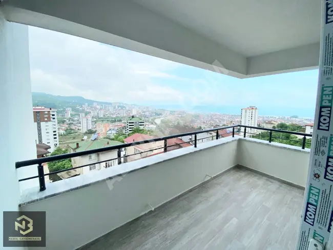 Apartment for sale with a sea view, 3+1, new, on the middle floor in ORDU FATSA