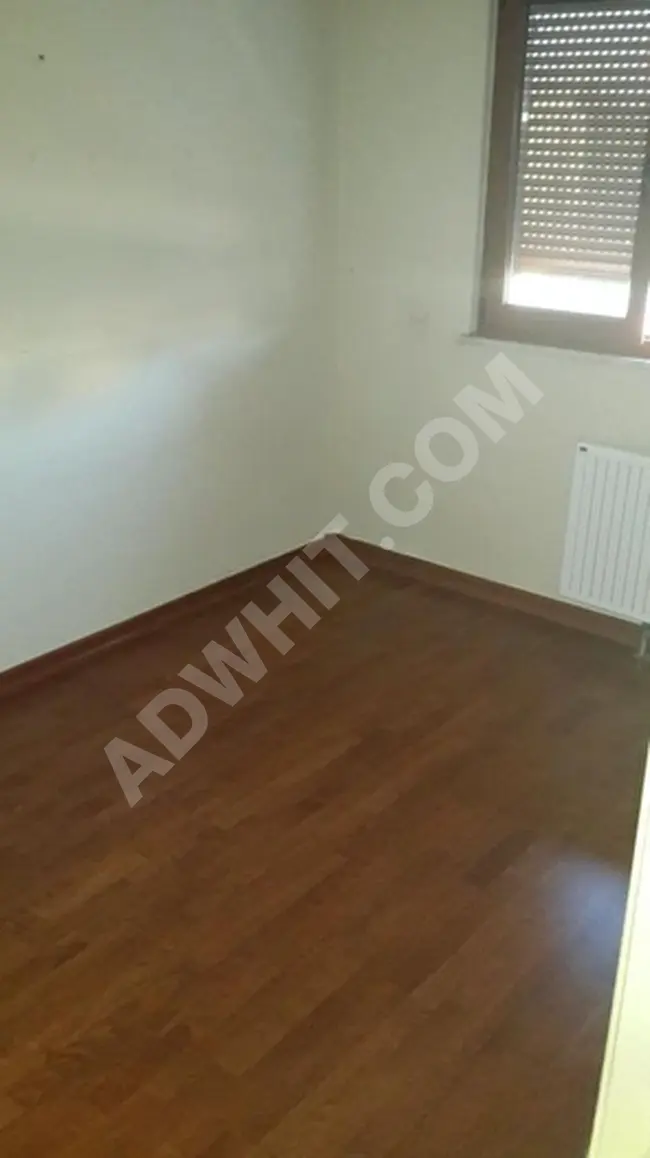 OKAN REAL ESTATE - For sale 3+1 apartment in the second section of Bahçeşehir