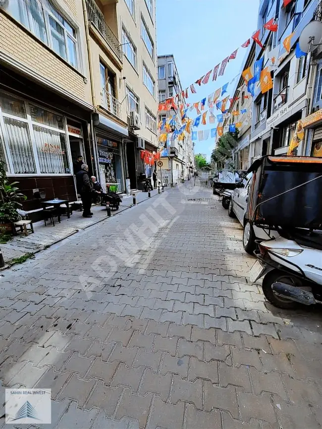 empty shop for sale at a reasonable price on Marmaray Street