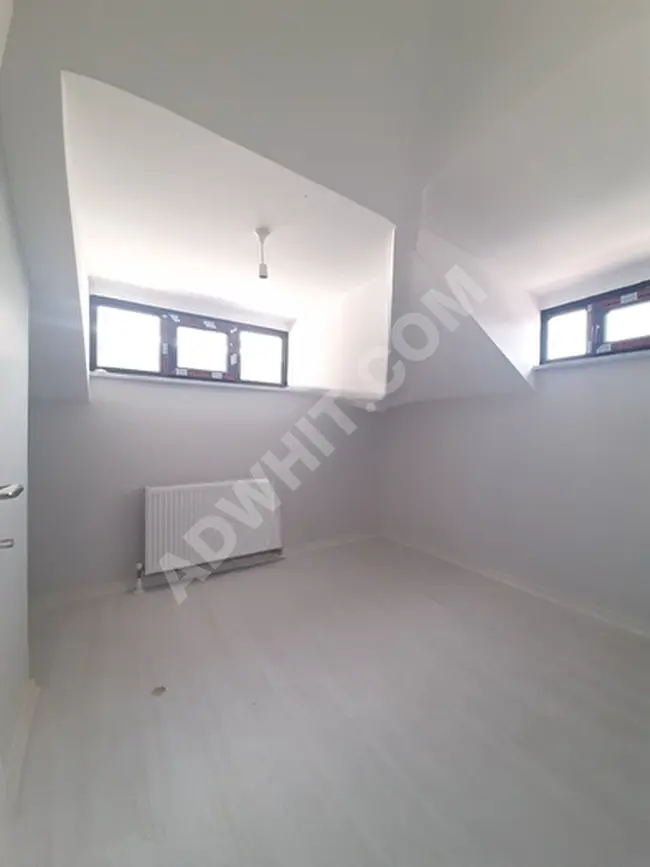 For sale, a completely new 3+2 duplex apartment in YEŞİLOVA neighborhood