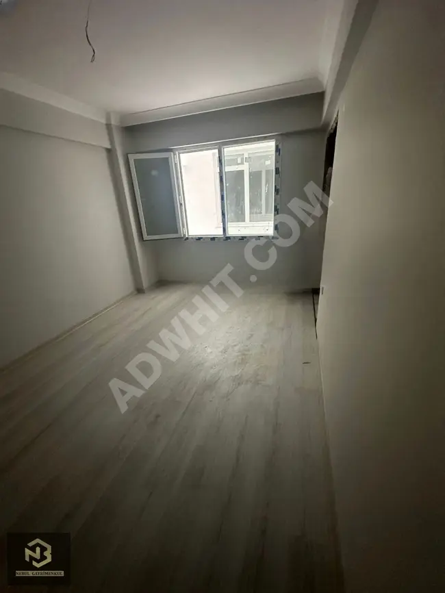 A new 2+1 apartment for sale with a high entrance in the İSKİ location, Bahçelievler BAHÇELİEVLER