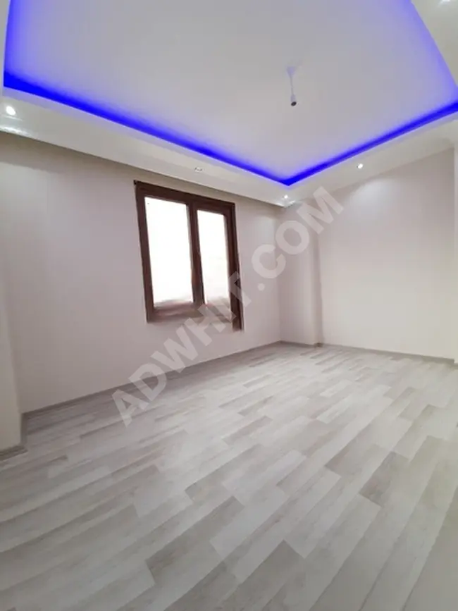 Apartment for sale 3+1 duplex with an area of 130m² in KÜÇÜKÇEKMECE YEŞİLOVA