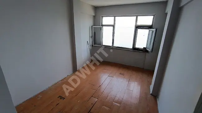 3+1 furnished apartment for rent in Fatih, Küçükçekmece, near Metrobus and Marmaray