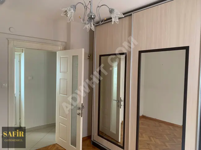 3+1 apartment for rent with an area of 140 square meters featuring air conditioning and 3 balconies in BAKIRKÖY