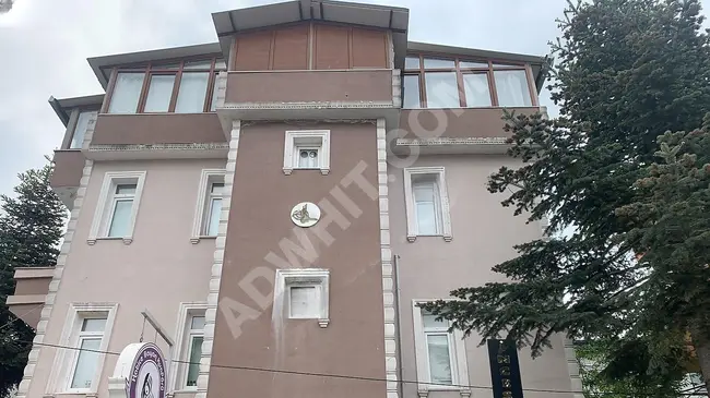 Building for sale in *Tekirdağ Süleymanpaşa* containing (apartments and a barbershop store)