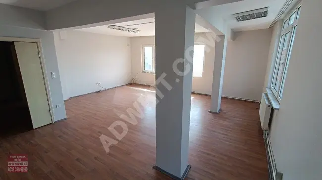 Office for rent in Küçükçekmece at the intersection of Besh Yol, E5, and Florya