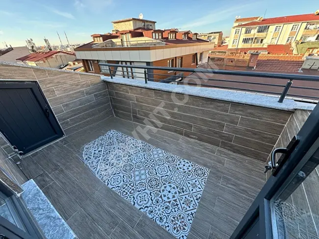 Apartment for sale 4+2 duplex with an area of 150m² with elevator, very close to E-5 in YEŞİLOVA neighborhood