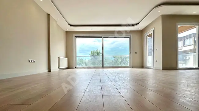 From Atlas, on the coastal road, a sea view, 3+1, 145 square meters, with a master bathroom