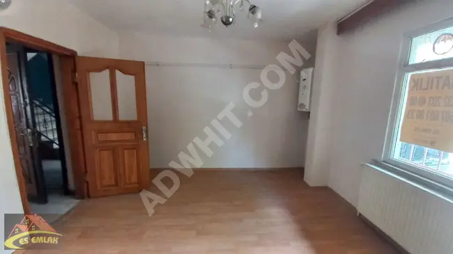 1+1 apartment from ES EMLAK on a high ground floor in a central location