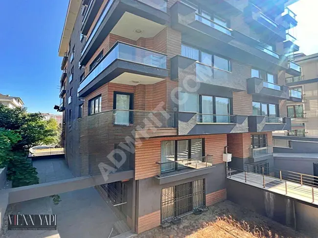 Apartment for sale 3+1 spacious in a central location within the BUTİK complex