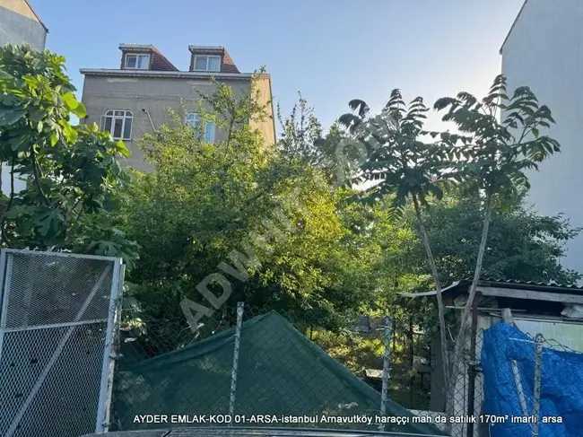 Land for sale with an area of 170m² in Istanbul, Arnavutköy, Haraççı neighborhood