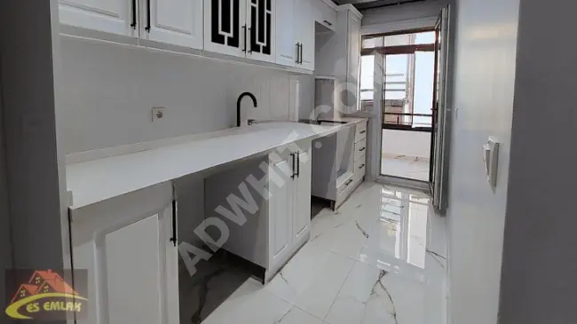 2+1 apartment for sale with an area of 85 square meters on the middle floor in the İKİTELLİ Mehmet Akif area