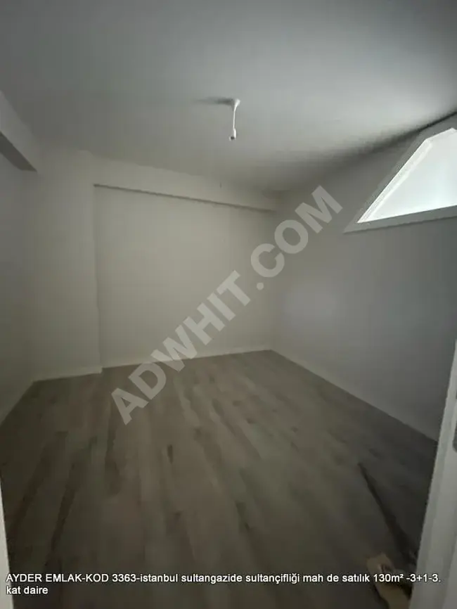 3+1 apartment for sale, 130 square meters, third floor in Istanbul, in the Sultangazi area, Sultançifliği neighborhood