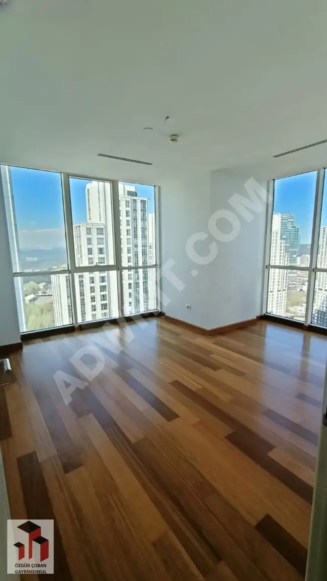 Apartment for rent 4+1 with a wonderful view in Mashattan complex in Maslak