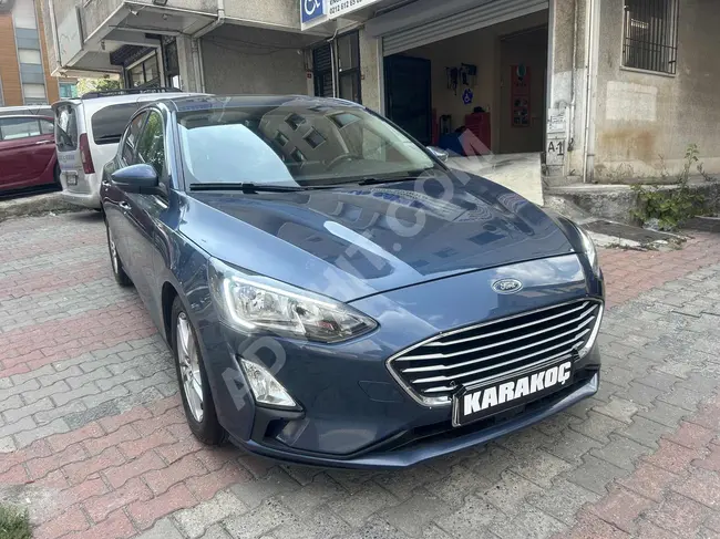 2020 Ford Focus 1.5 diesel automatic without changes and without damage with a large screen