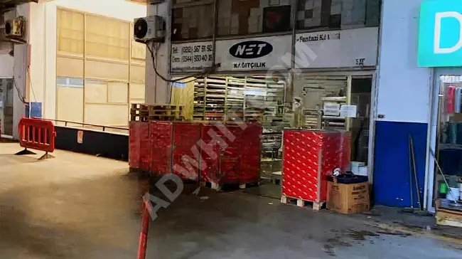 A commercial shop for sale with an area of 36 square meters in a great location in the EMİNTAŞ MATBAACILAR area