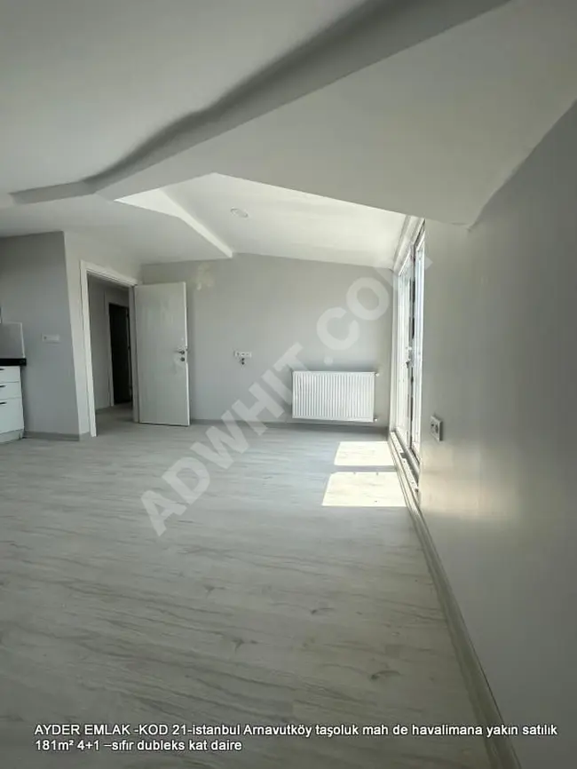 Arnavutköy taşoluk mah de havalimana yakın satılık 181m² 4+1 –sıfır dubleks kat daire