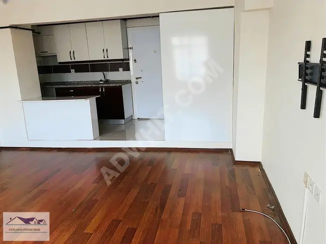 Atatürk mah salıpazarında 1+0 50M2 sütüdyo daire 860 bin tl